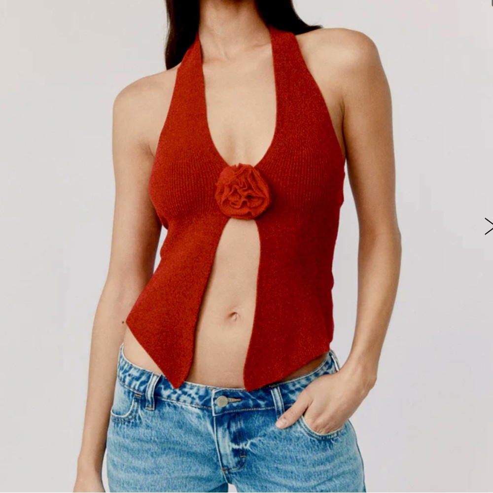 With Jéan Rose Top Red